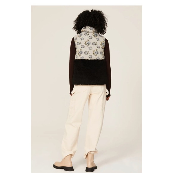 Sandy Liang Dove Faux Shearling Vest Floral Sherpa Fleece Black Beige Sz S - Picture 4 of 13
